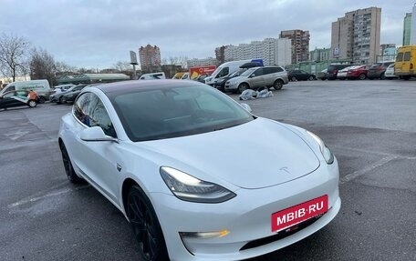 Tesla Model 3 I, 2018 год, 3 100 000 рублей, 5 фотография