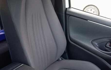 Toyota Yaris, 2020 год, 1 295 000 рублей, 4 фотография