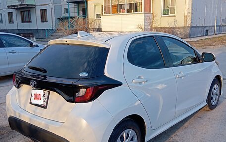 Toyota Yaris, 2020 год, 1 295 000 рублей, 5 фотография