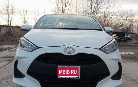 Toyota Yaris, 2020 год, 1 295 000 рублей, 8 фотография