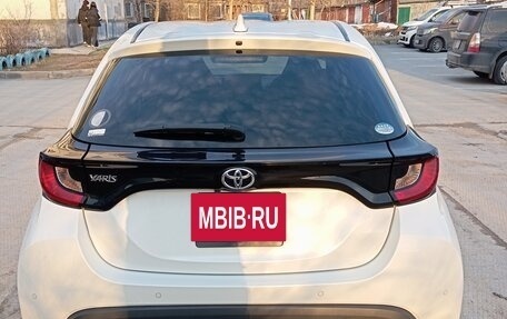 Toyota Yaris, 2020 год, 1 295 000 рублей, 13 фотография