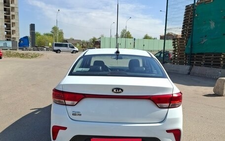 KIA Rio IV, 2018 год, 870 000 рублей, 5 фотография
