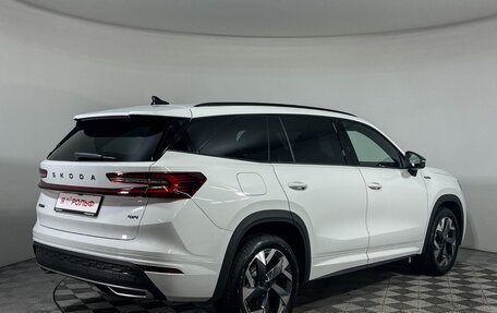 Skoda Kodiaq, 2025 год, 5 800 000 рублей, 5 фотография