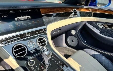 Bentley Continental GT III, 2021 год, 24 300 000 рублей, 9 фотография