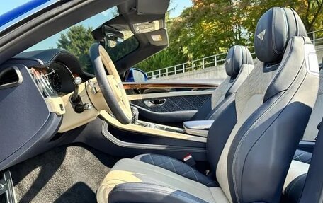 Bentley Continental GT III, 2021 год, 24 300 000 рублей, 11 фотография