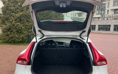 Volvo V40 II рестайлинг, 2014 год, 1 250 000 рублей, 10 фотография