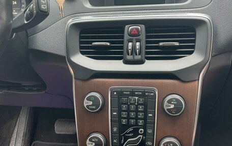 Volvo V40 II рестайлинг, 2014 год, 1 250 000 рублей, 18 фотография