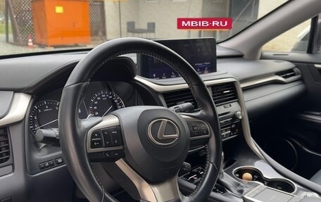Lexus RX IV рестайлинг, 2019 год, 5 500 000 рублей, 4 фотография