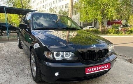 BMW 3 серия, 2002 год, 840 000 рублей, 1 фотография