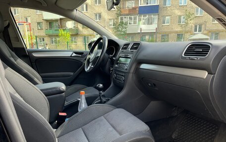 Volkswagen Golf VI, 2011 год, 850 000 рублей, 13 фотография