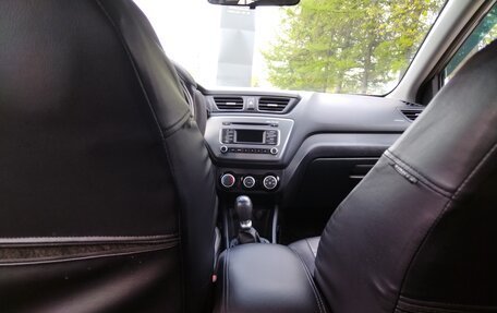 KIA Rio III рестайлинг, 2015 год, 985 000 рублей, 11 фотография