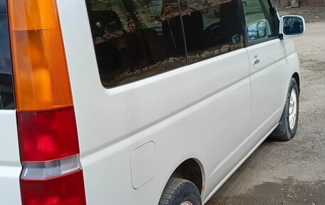 Honda Stepwgn II рестайлинг, 2002 год, 750 000 рублей, 6 фотография