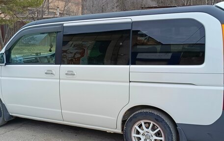 Honda Stepwgn II рестайлинг, 2002 год, 750 000 рублей, 8 фотография