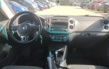 Volkswagen Tiguan I, 2011 год, 1 600 000 рублей, 5 фотография