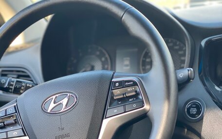 Hyundai Solaris II рестайлинг, 2021 год, 1 580 000 рублей, 10 фотография