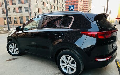 KIA Sportage IV рестайлинг, 2017 год, 2 250 000 рублей, 10 фотография