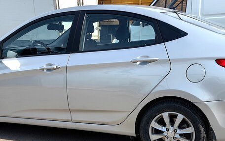Hyundai Solaris II рестайлинг, 2013 год, 1 250 000 рублей, 5 фотография