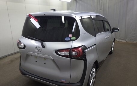 Toyota Sienta II, 2020 год, 1 200 000 рублей, 4 фотография