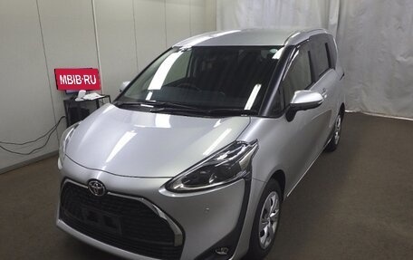 Toyota Sienta II, 2020 год, 1 200 000 рублей, 2 фотография