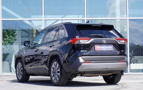 Toyota RAV4, 2019 год, 3 599 000 рублей, 7 фотография