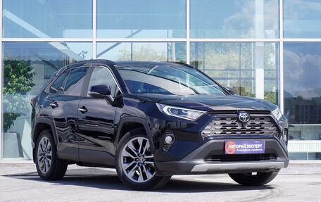 Toyota RAV4, 2019 год, 3 599 000 рублей, 3 фотография