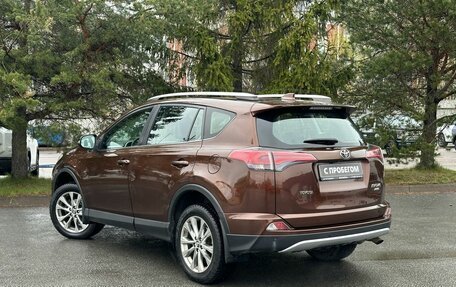 Toyota RAV4, 2017 год, 1 769 000 рублей, 7 фотография