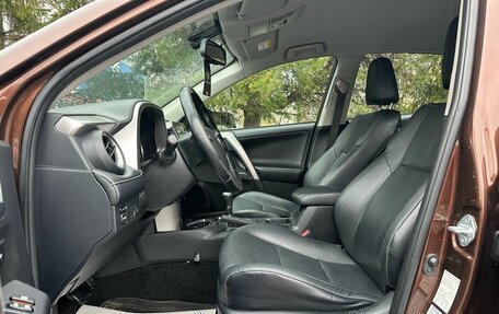 Toyota RAV4, 2017 год, 1 769 000 рублей, 11 фотография