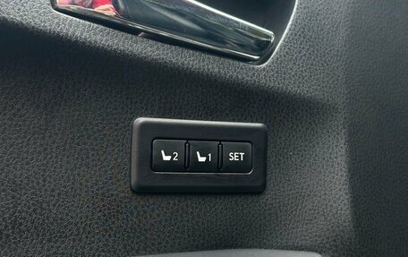 Toyota RAV4, 2017 год, 1 769 000 рублей, 25 фотография