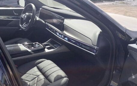 BMW 7 серия, 2024 год, 18 000 000 рублей, 4 фотография