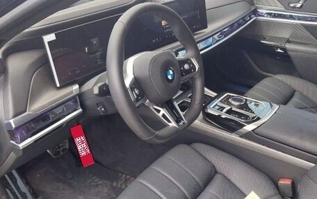 BMW 7 серия, 2024 год, 18 000 000 рублей, 3 фотография