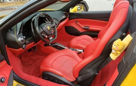 Ferrari 488, 2017 год, 20 500 000 рублей, 10 фотография