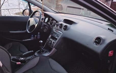 Peugeot 308 II, 2010 год, 370 000 рублей, 2 фотография