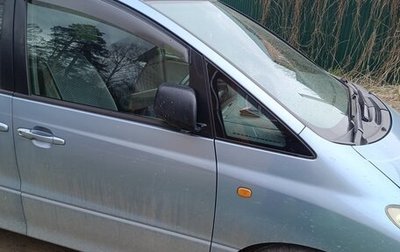 Toyota Estima III рестайлинг -2, 2001 год, 700 000 рублей, 1 фотография