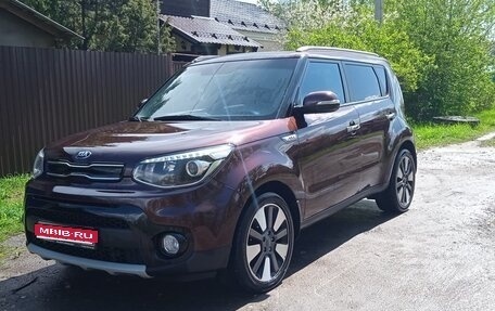 KIA Soul II рестайлинг, 2018 год, 1 700 000 рублей, 1 фотография