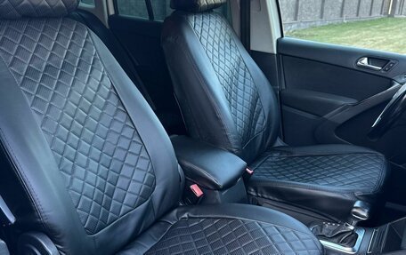 Volkswagen Tiguan I, 2009 год, 945 000 рублей, 24 фотография