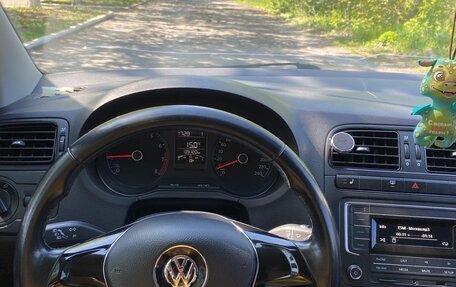 Volkswagen Polo VI (EU Market), 2017 год, 1 350 000 рублей, 9 фотография