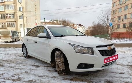 Chevrolet Cruze II, 2012 год, 695 000 рублей, 7 фотография