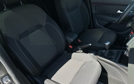 Renault Duster, 2021 год, 2 140 000 рублей, 34 фотография