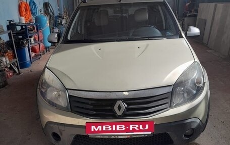 Renault Sandero I, 2012 год, 660 000 рублей, 4 фотография