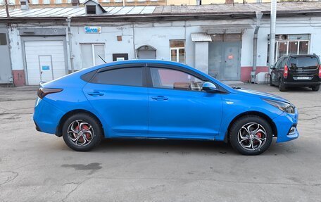 Hyundai Solaris II рестайлинг, 2018 год, 764 000 рублей, 3 фотография