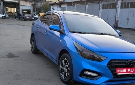Hyundai Solaris II рестайлинг, 2018 год, 764 000 рублей, 2 фотография