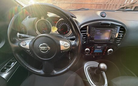 Nissan Juke II, 2012 год, 990 000 рублей, 6 фотография