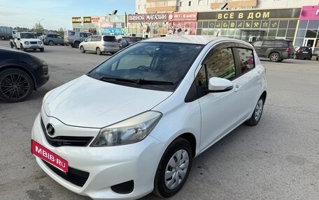Toyota Vitz, 2013 год, 920 000 рублей, 5 фотография
