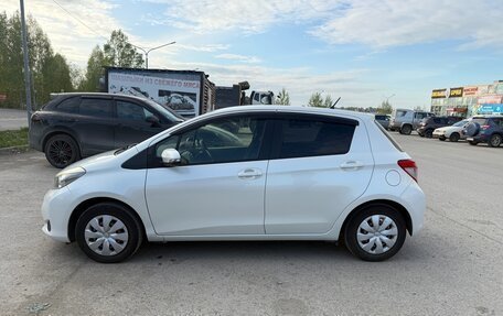 Toyota Vitz, 2013 год, 920 000 рублей, 6 фотография