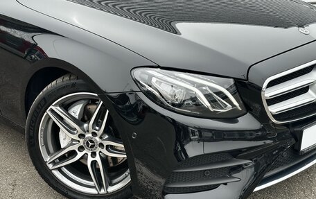 Mercedes-Benz E-Класс, 2018 год, 3 680 000 рублей, 5 фотография