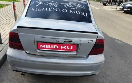 Opel Vectra B рестайлинг, 1999 год, 105 000 рублей, 4 фотография