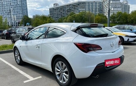 Opel Astra J, 2013 год, 1 050 000 рублей, 2 фотография