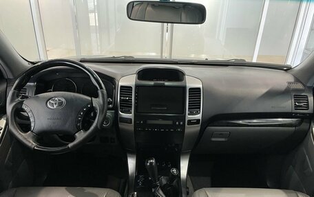 Toyota Land Cruiser 200, 2007 год, 1 850 000 рублей, 5 фотография