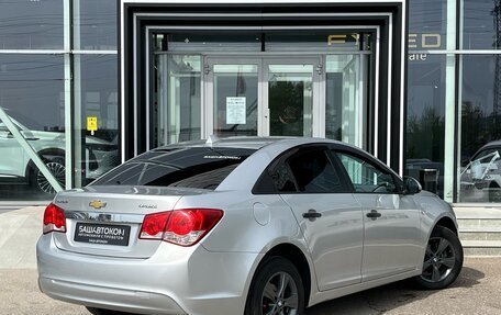Chevrolet Cruze II, 2013 год, 800 000 рублей, 4 фотография
