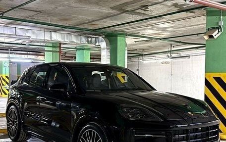 Porsche Cayenne III, 2024 год, 20 985 000 рублей, 2 фотография